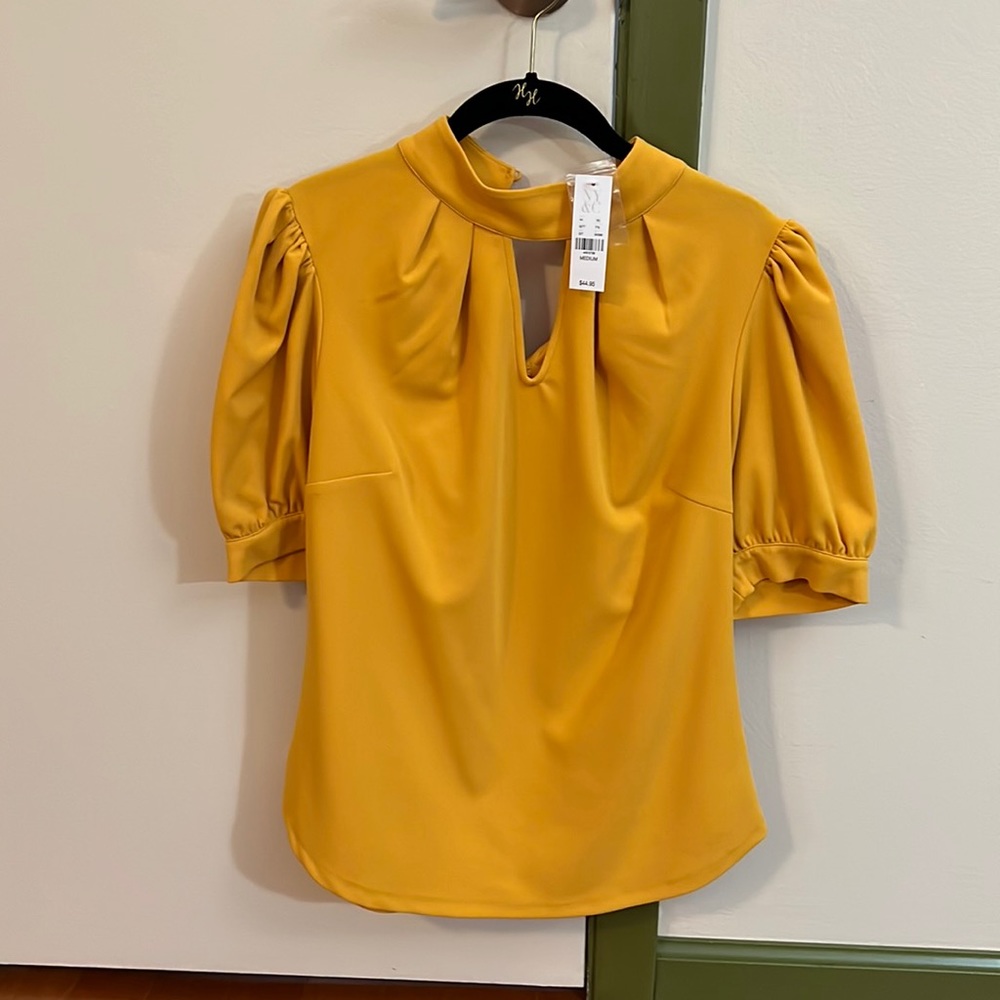 Women’s Blouse